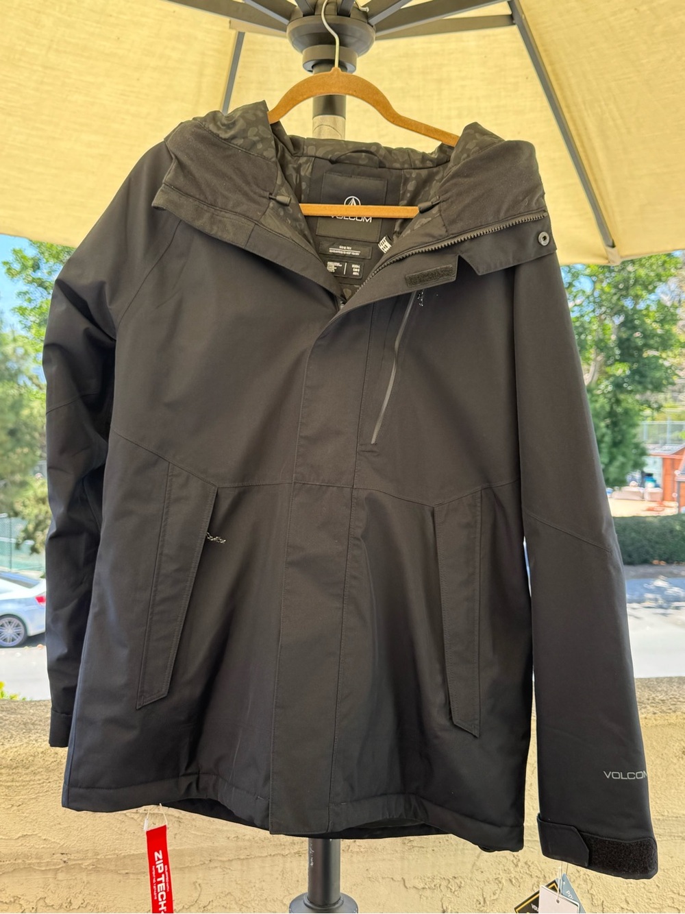 Volcom Black Ski Jacket with Hood